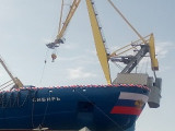 Атомный ледокол «Сибирь»: большому кораблю — семь футов под килем!