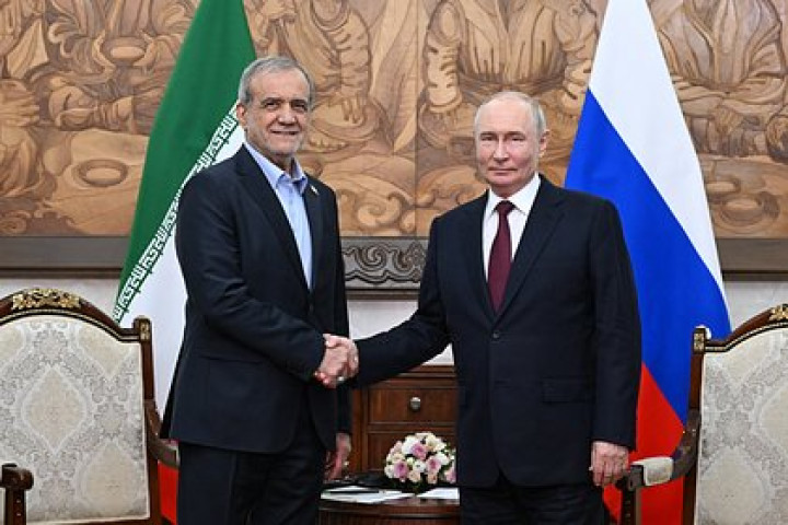 Путин встретился с президентом Ирана